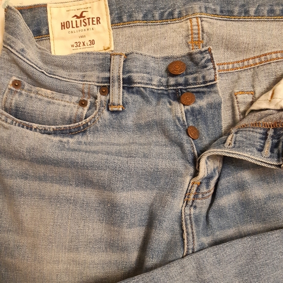 HOLLISTER Distressed Jeans, Classic Taper, Straight Legs - Picture 3 of 8